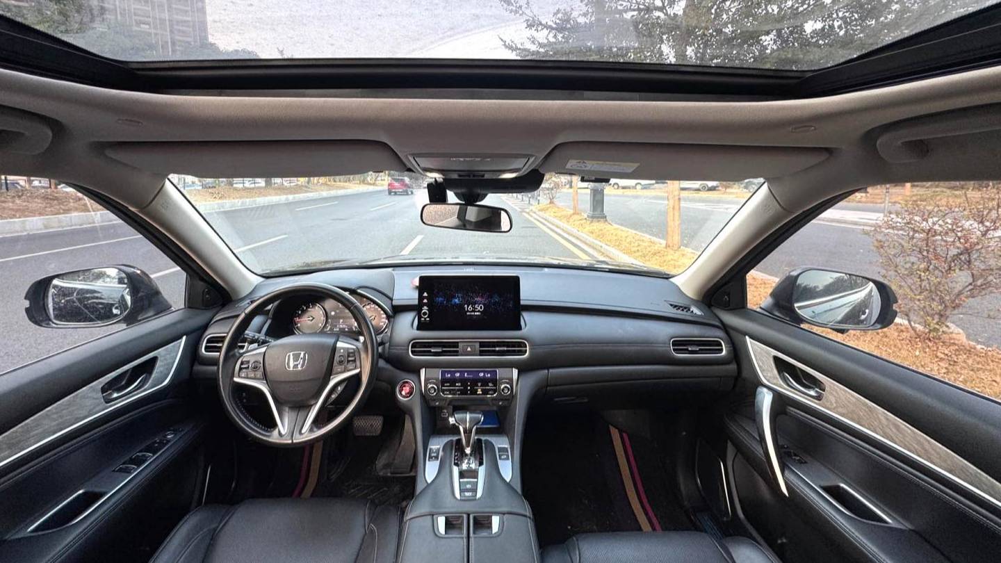 HONDA 2023 AVANCIER 240TURBO 2WD Smart Edition