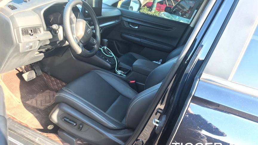 HONDA 2025 BREEZE 240TURBO 2WD Elite Edition 5-seater