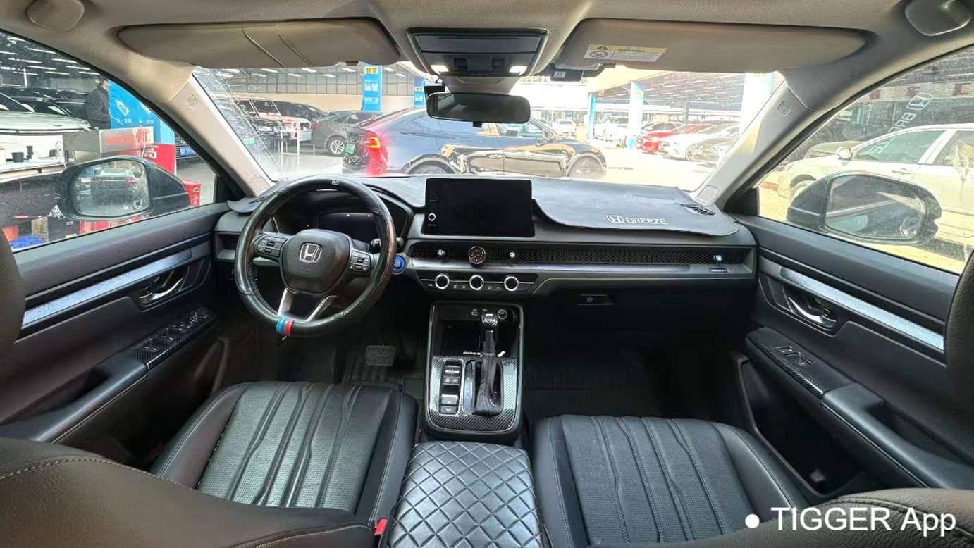 HONDA 2023 BREEZE 240TURBO 2WD Luxury Edition 5-seater