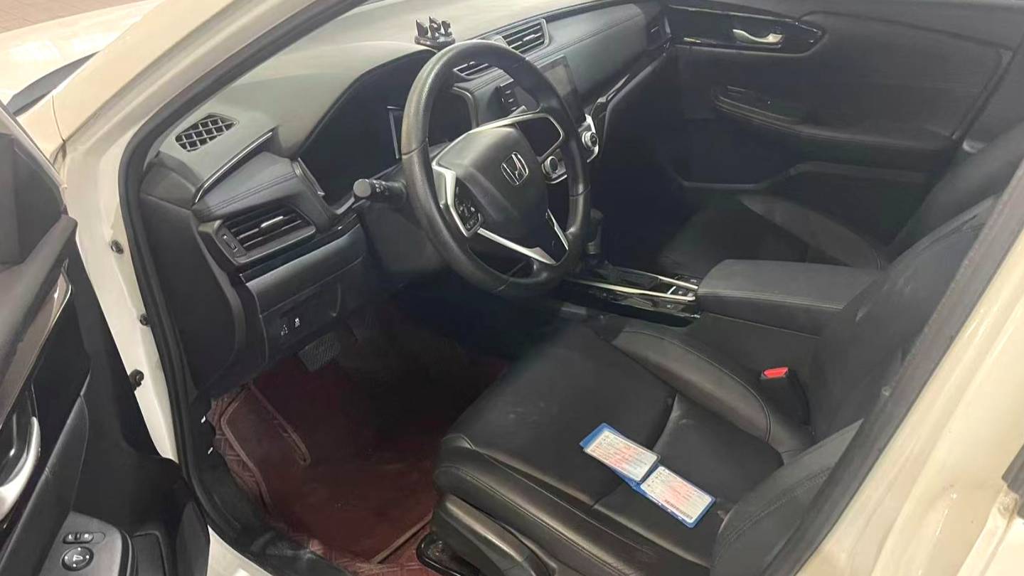 HONDA 2023 CRIDER 1.8L CVT Luxury Edition