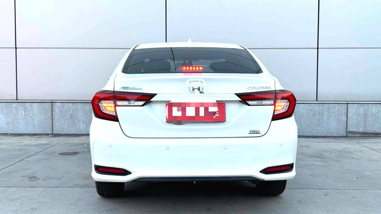 HONDA 2023 CRIDER 1.8L Automatic Luxury Edition