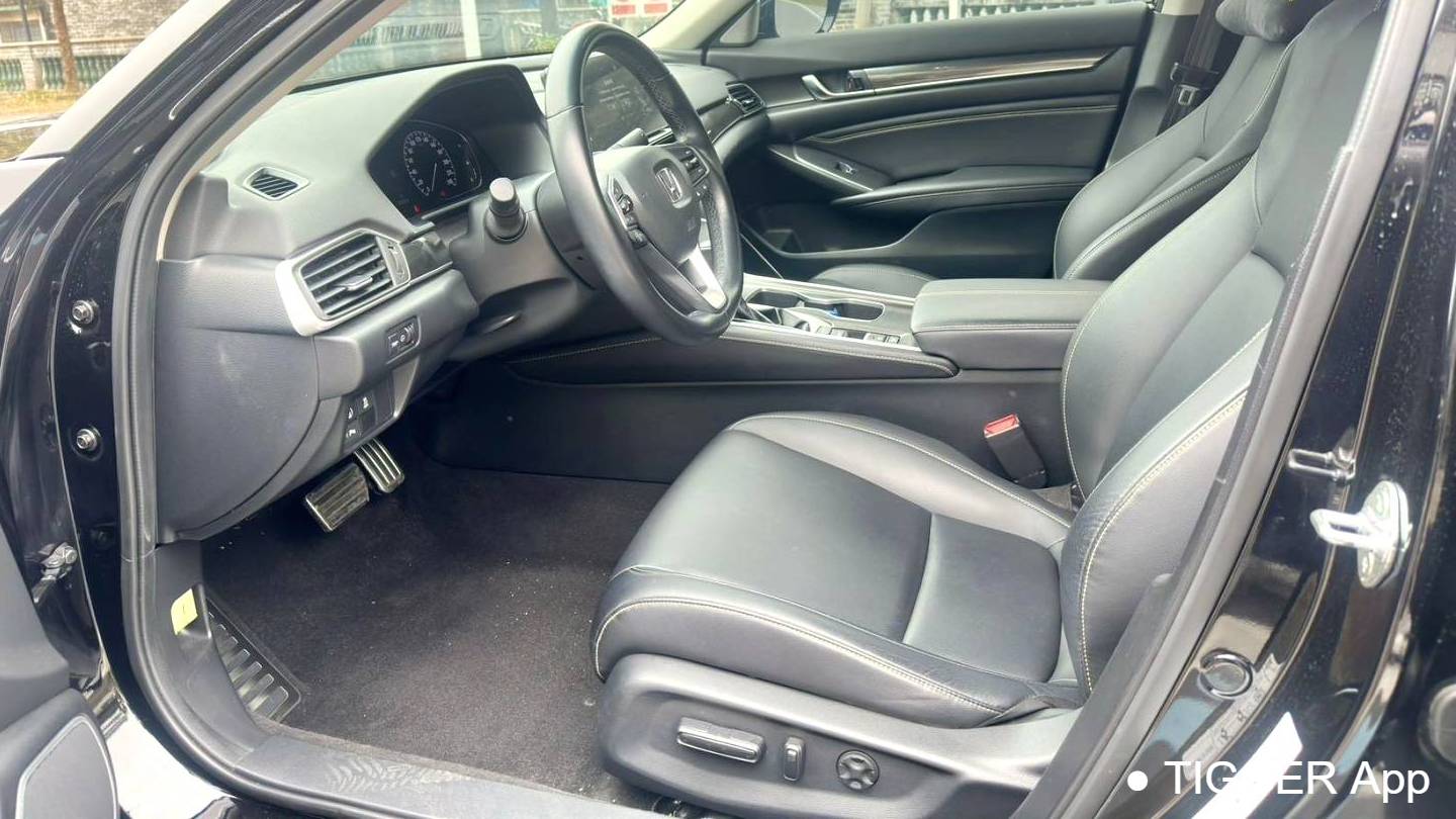 HONDA 2022 ACCORD 260TURBO Fantasy Night Premium Edition