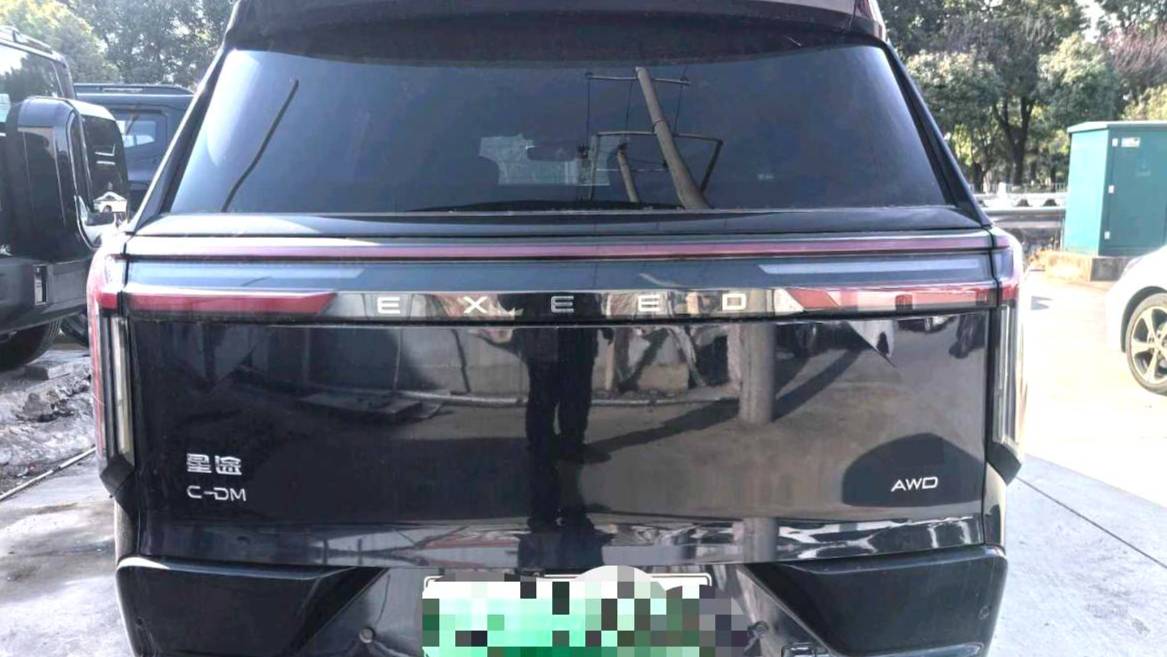 EXEED 2025 EXEED Lanyue C-DM 180 Ultra Long Range Ultra 4WD 6-seater