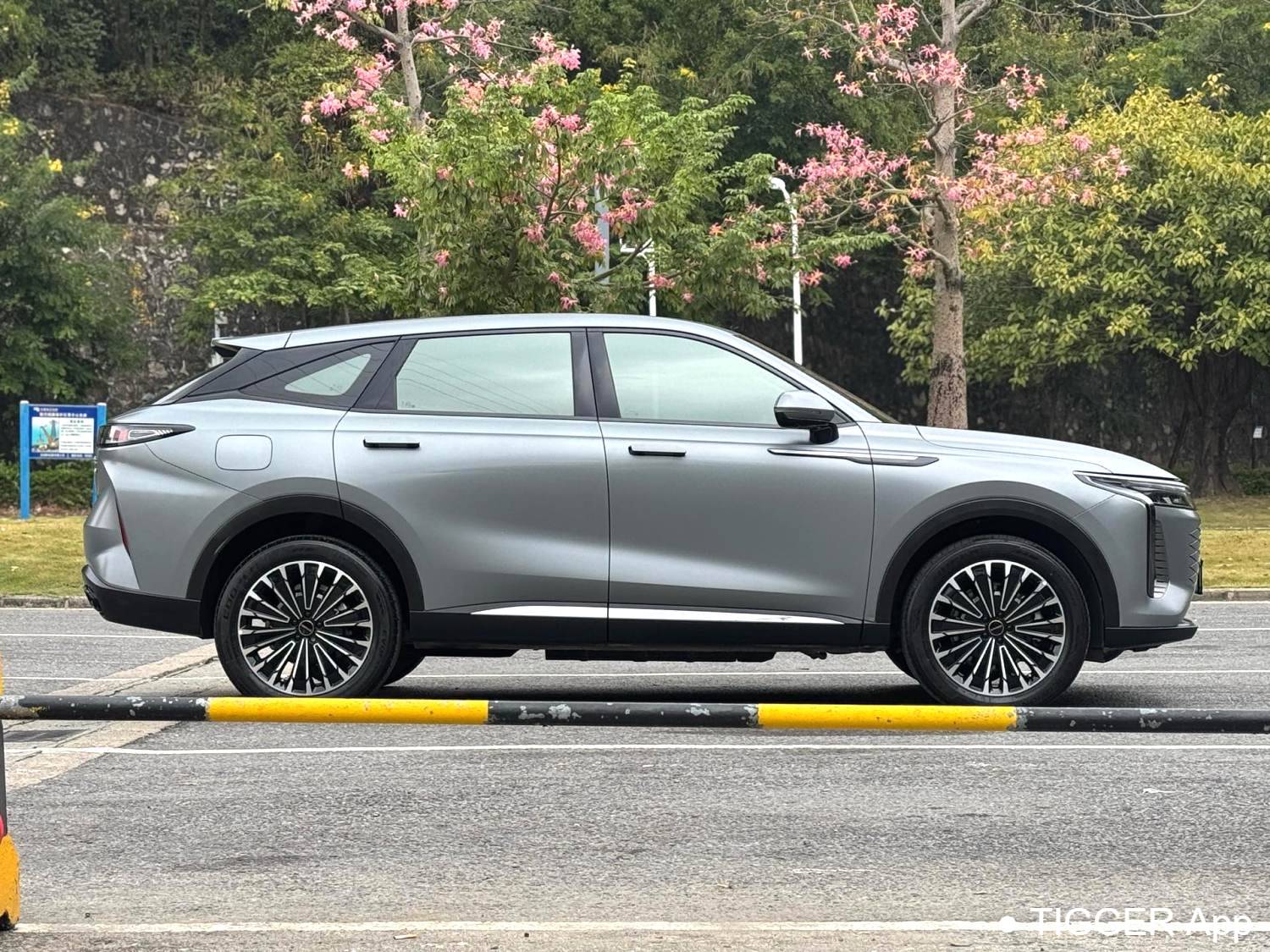 used EXEED 2024 EXEED Yaoguang C-DM 1.5T Long Range Pro