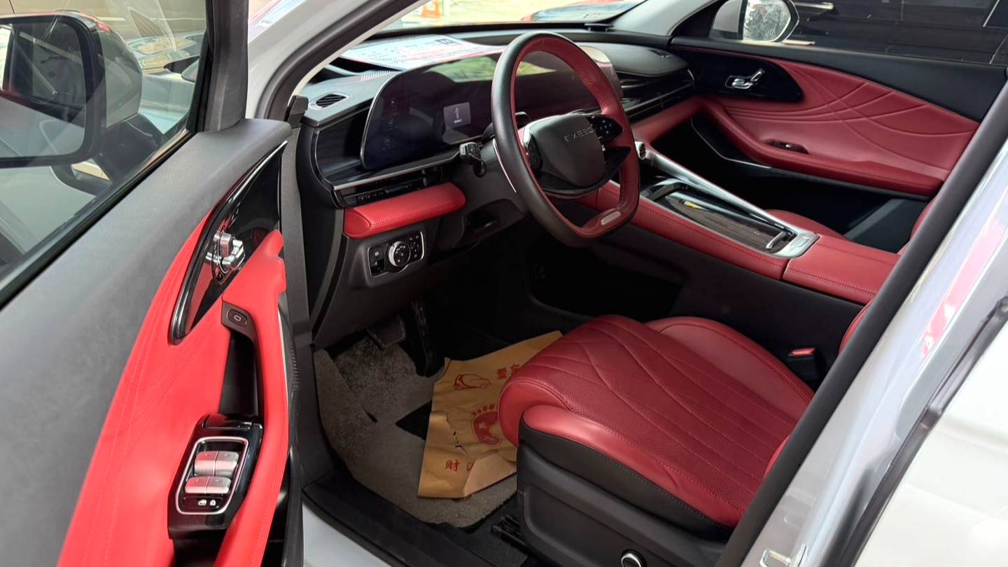 EXEED 2023 EXEED Yaoguang 400T 2WD Premium Edition