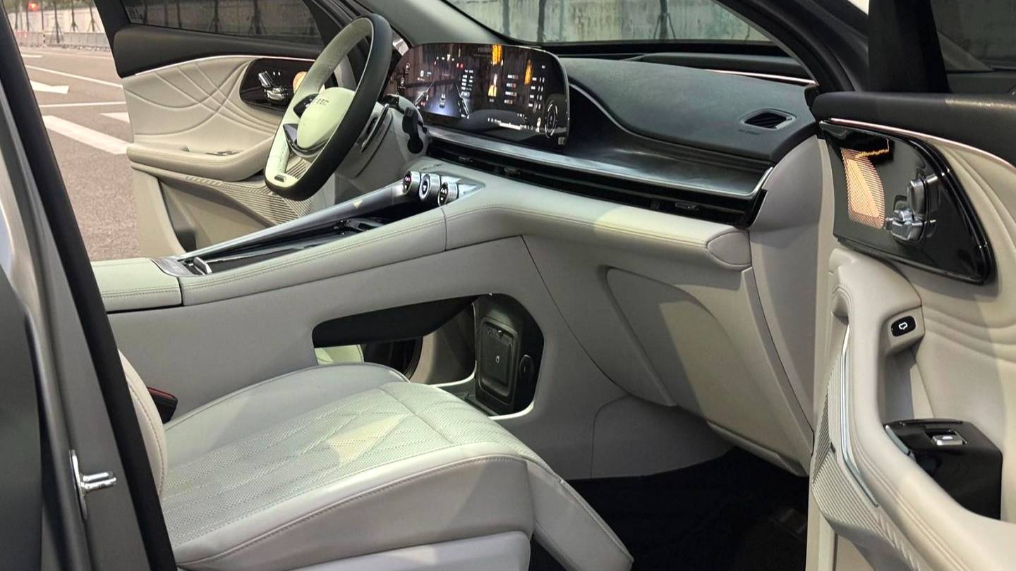 EXEED 2023 EXEED Yaoguang 400T 4WD Luxury Edition