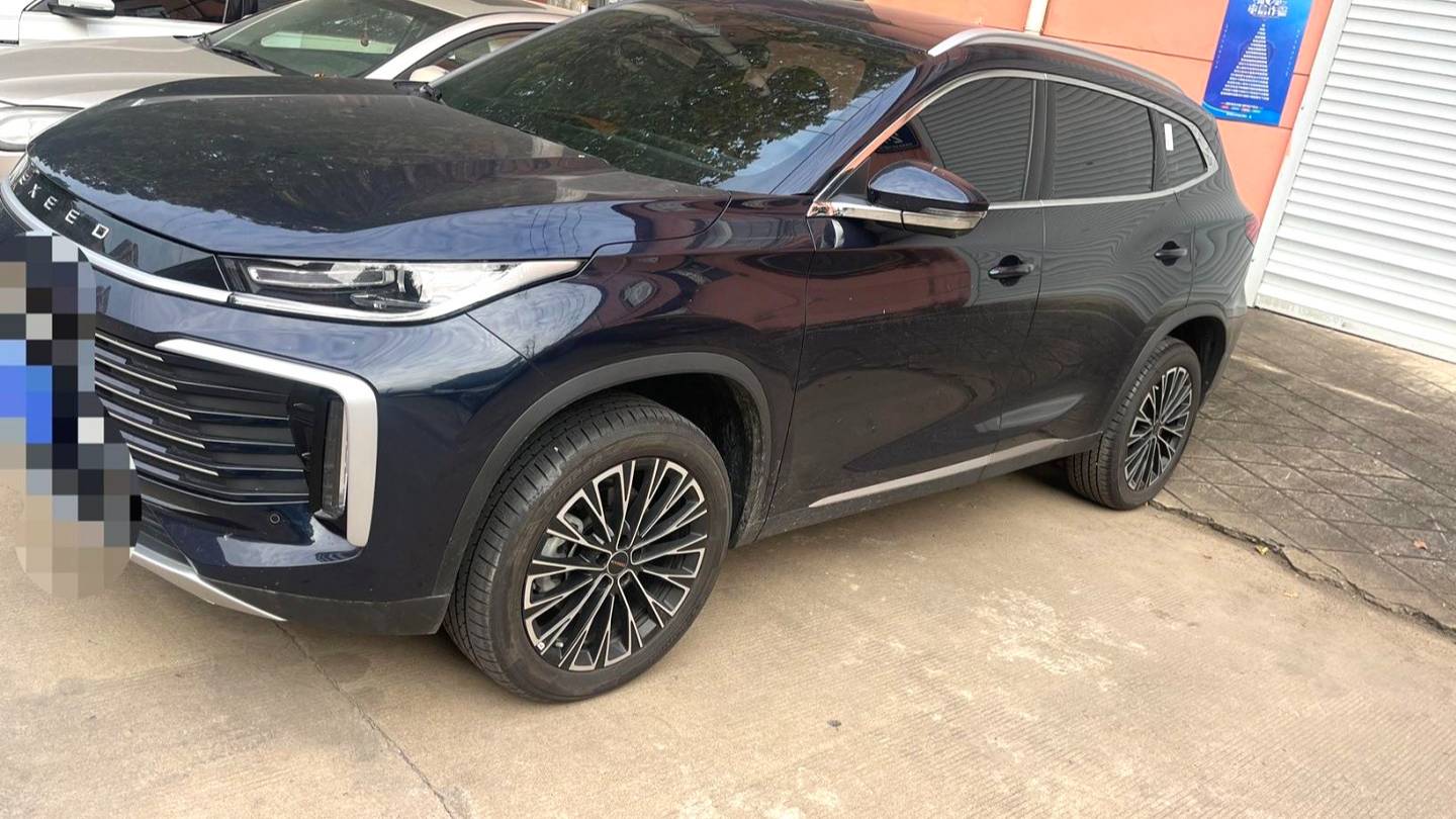 EXEED 2025 EXEED Lingyun 300T two wheel drive Starry Edition