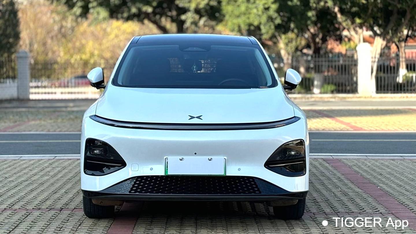 XPENG 2025 G6 625 Long Range Max Flagship Edition
