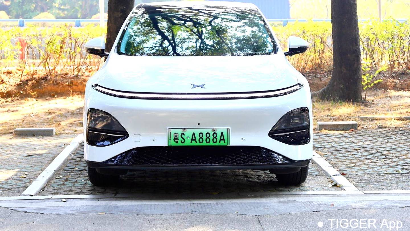 XPENG 2025 G6 625 Long Range Max Flagship Edition