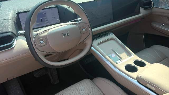 XPENG 2025 G9 625 Long Range Max