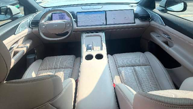 XPENG 2025 G9 625 Long Range Max