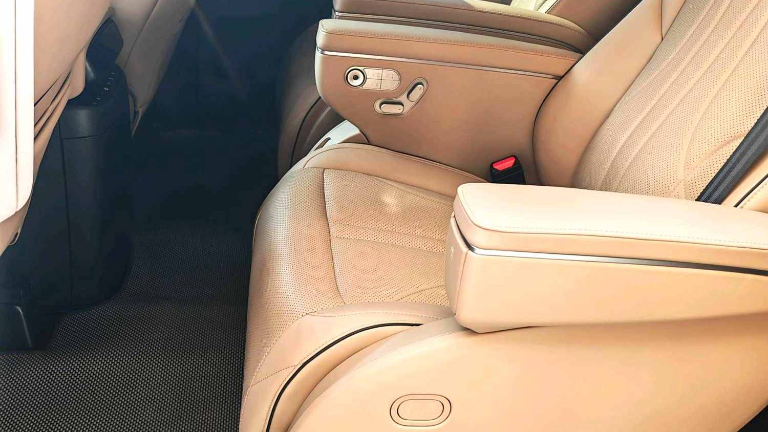 XPENG 2024 X9 702 ultra long battery life Max