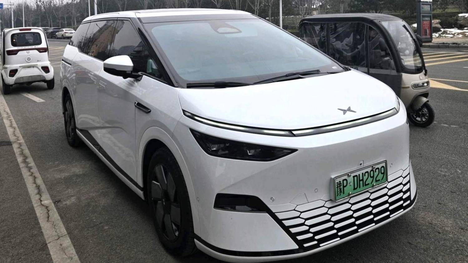 XPENG 2024 X9 702 ultra long battery life Max