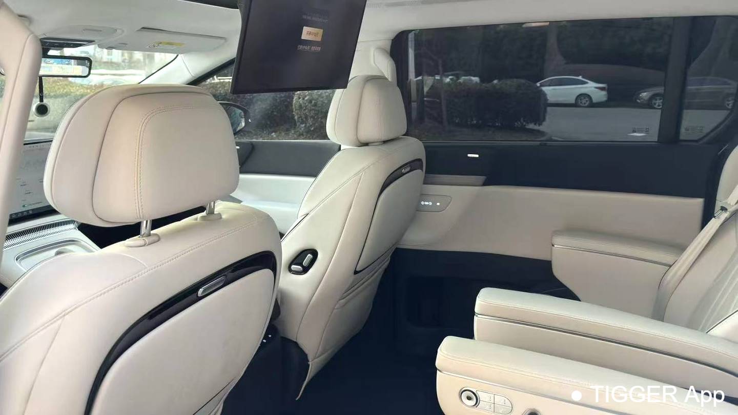 XPENG 2024 X9 702 Ultra Long Battery Life Pro