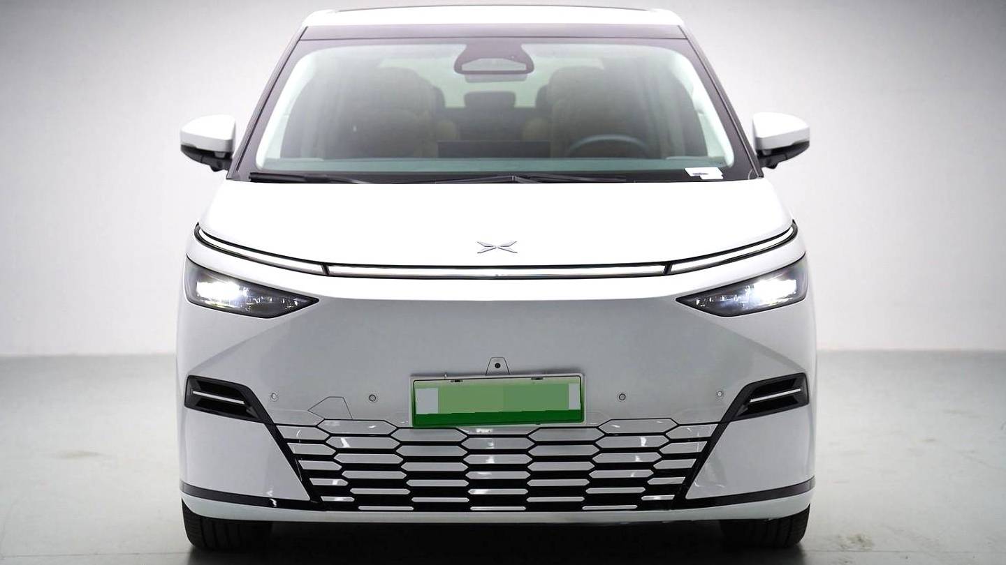 XPENG 2025 X9 Pure electric 740 with ultra long battery life Max