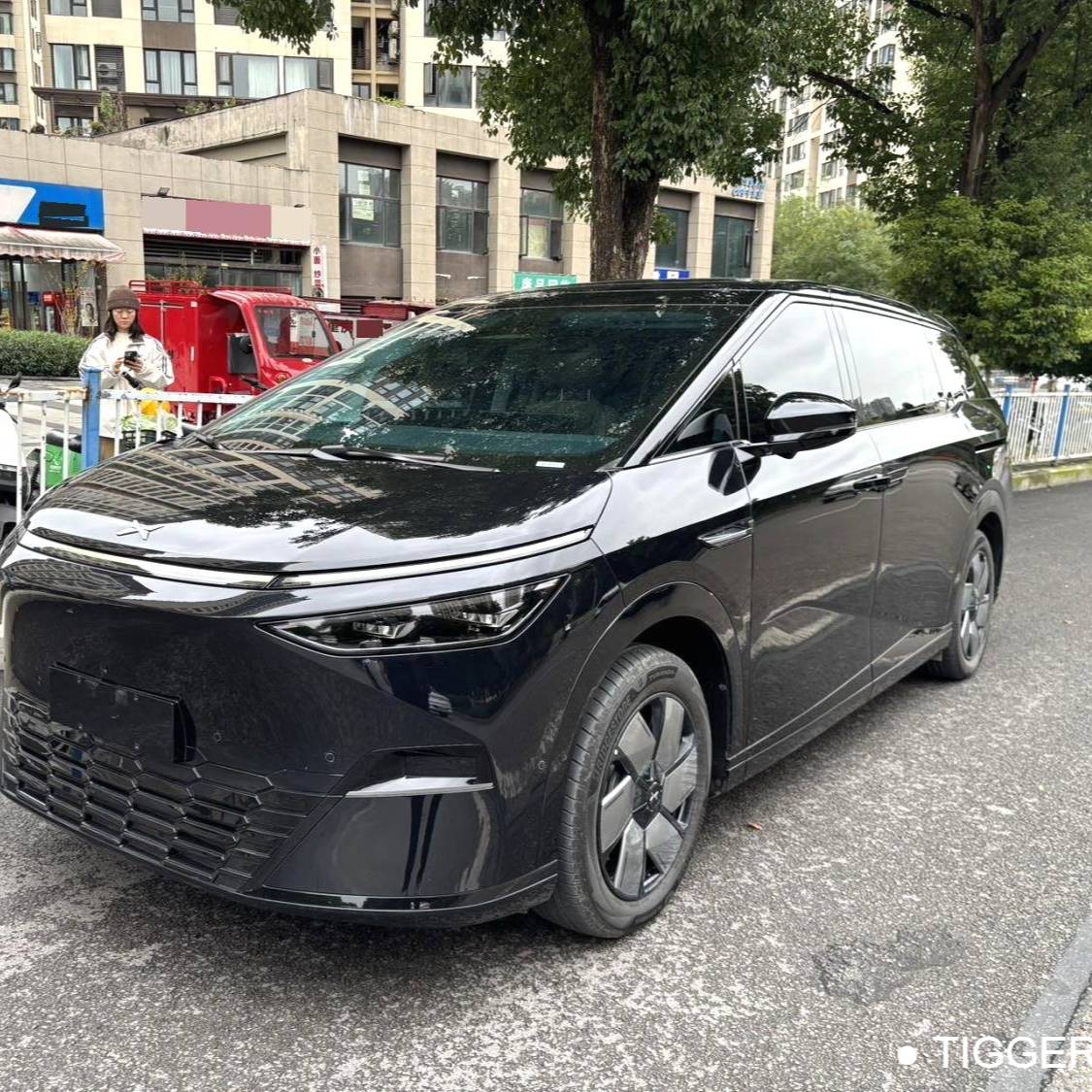 XPENG 2024 X9 702 Ultra Long Battery Life Pro Used Car