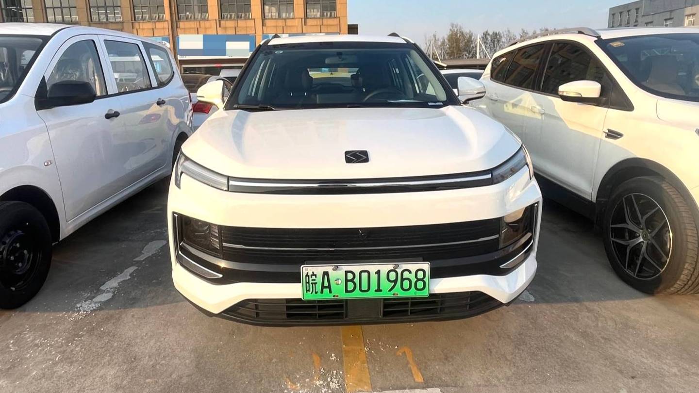 SOL 2022 E40X Business Edition