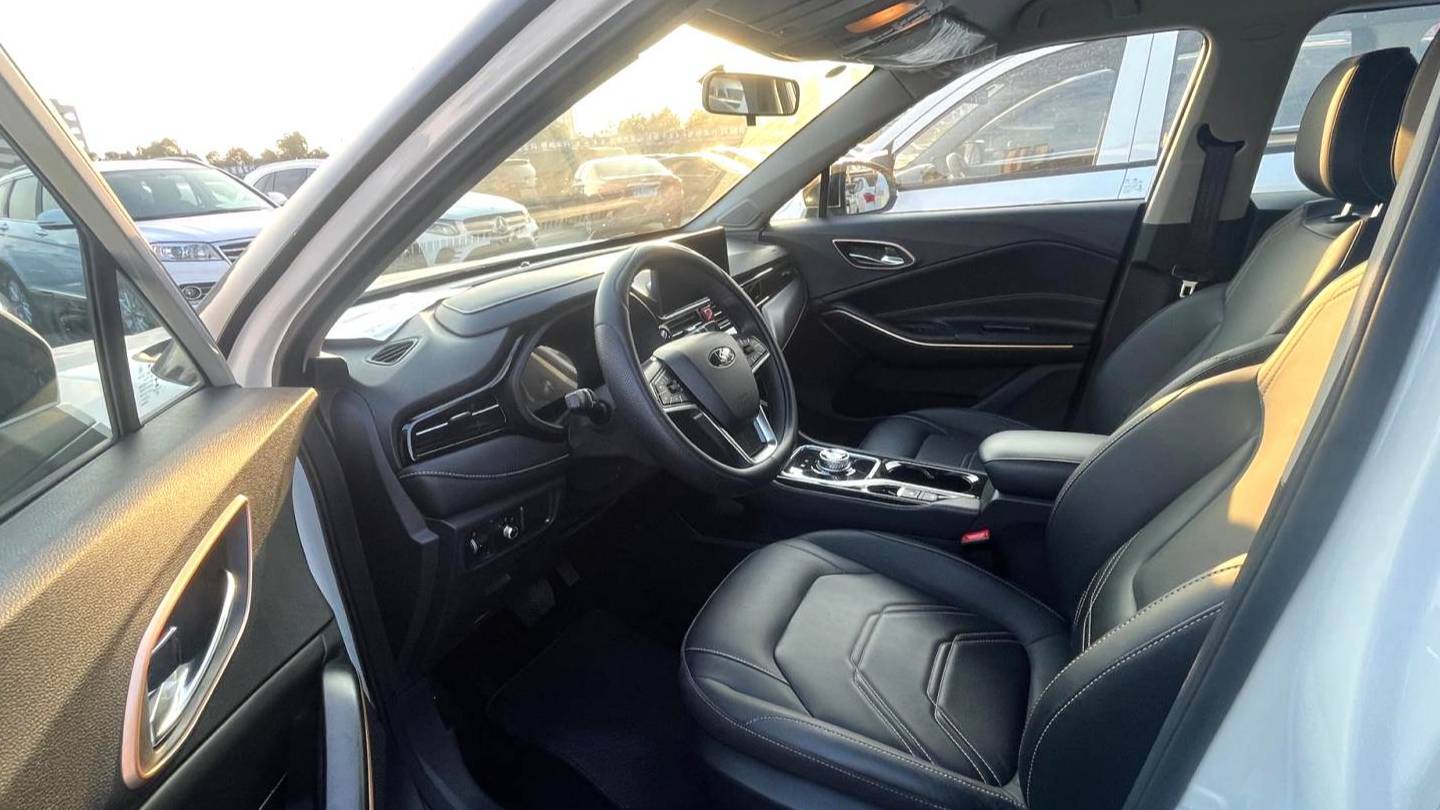 SOL 2022 E40X Business Edition