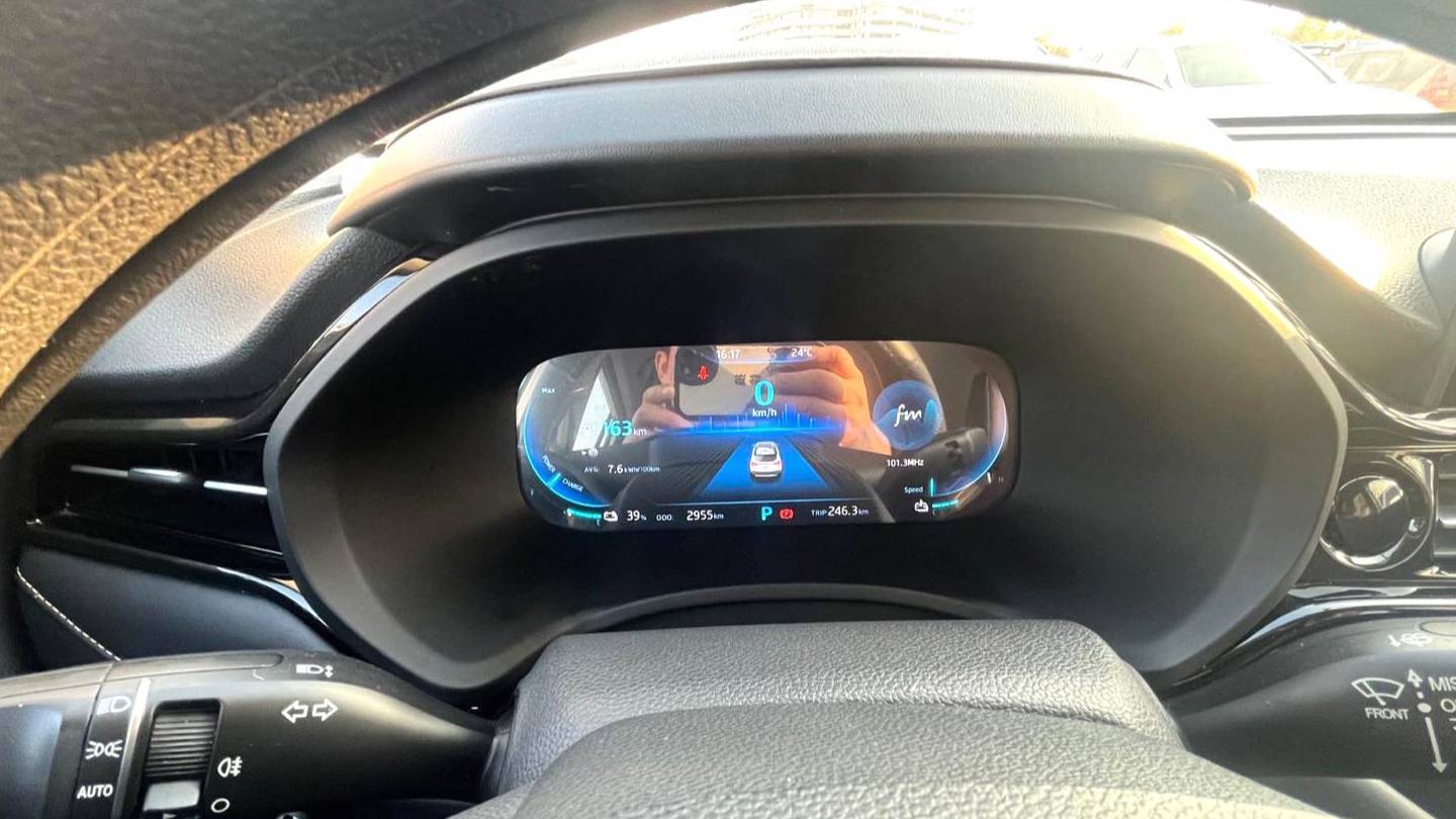 SOL 2022 E40X Business Edition