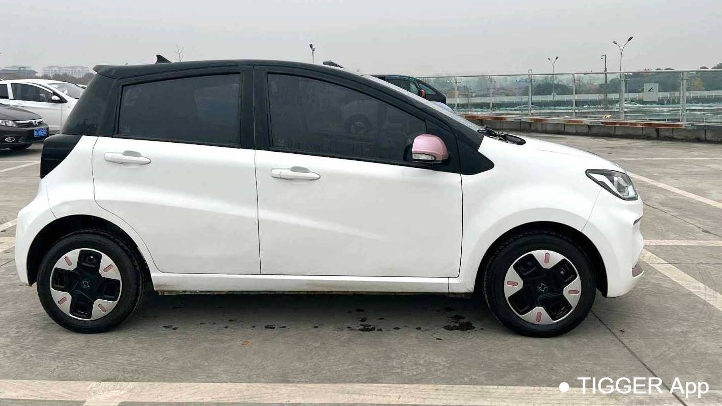 SOL 2023 Sehol Huaxianzi Anniversary model 301km Starry Sky 45kW