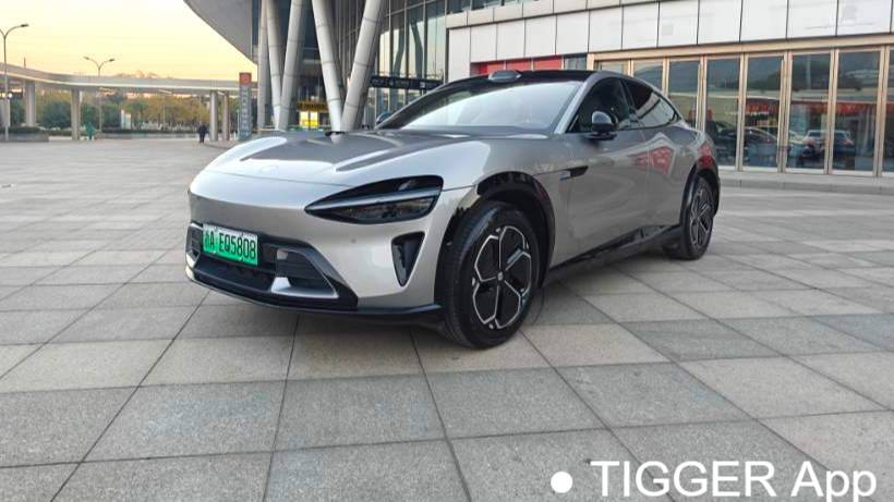 Xiaomi 2025 YU7 Long endurance rear wheel drive version