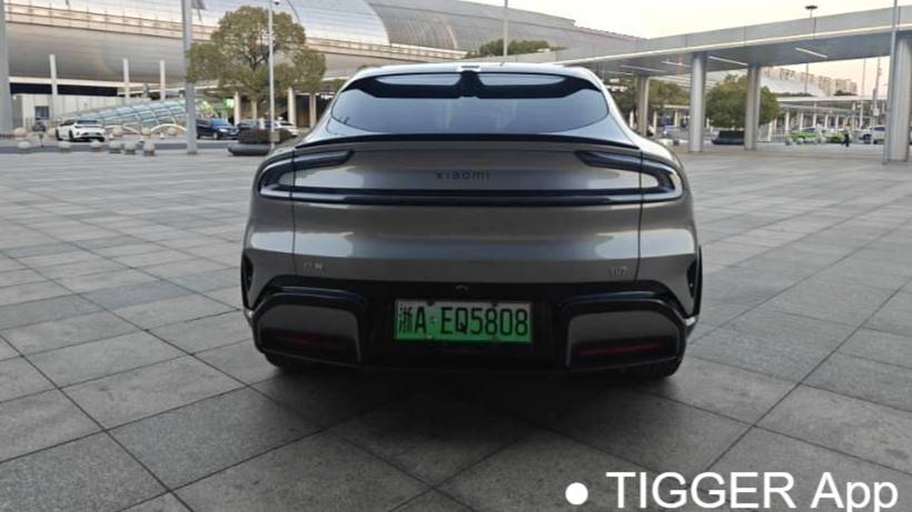 Xiaomi 2025 YU7 Long endurance rear wheel drive version