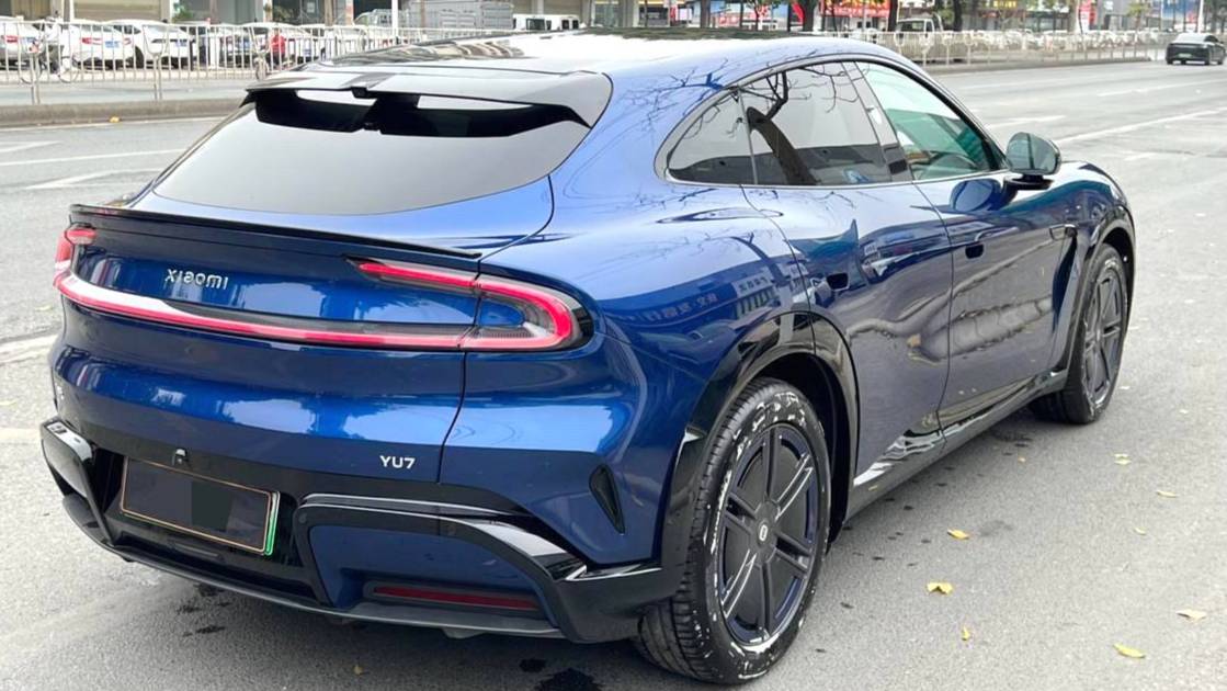 Xiaomi 2025 YU7 Long endurance rear wheel drive version