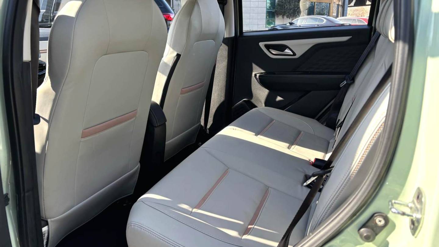 SOL 2023 Sehol Huaxianzi Anniversary model 301km clover 36kW