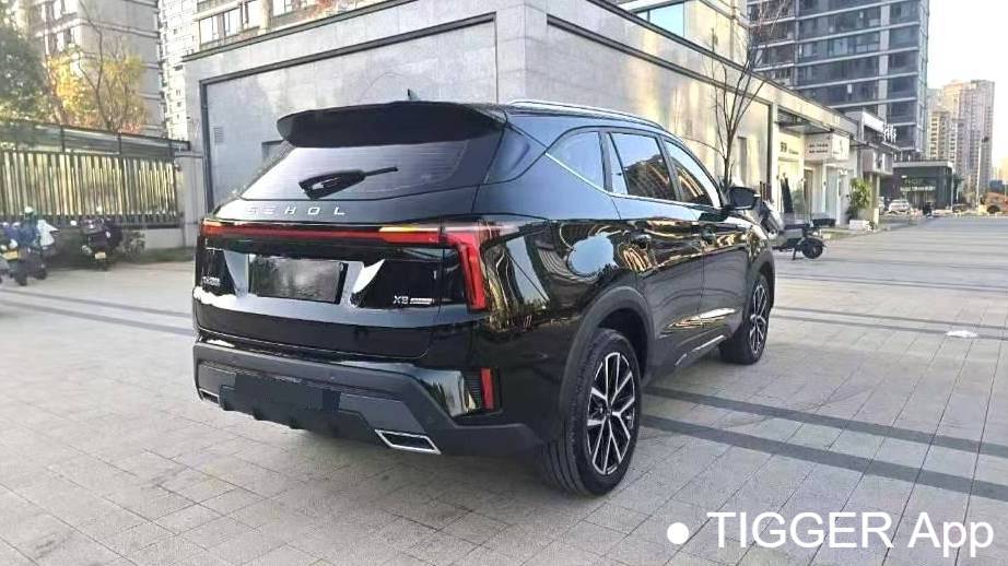 SOL 2023 X8 PLUS Upgraded 1.5TGDI DCT Smart Edition 7-seater