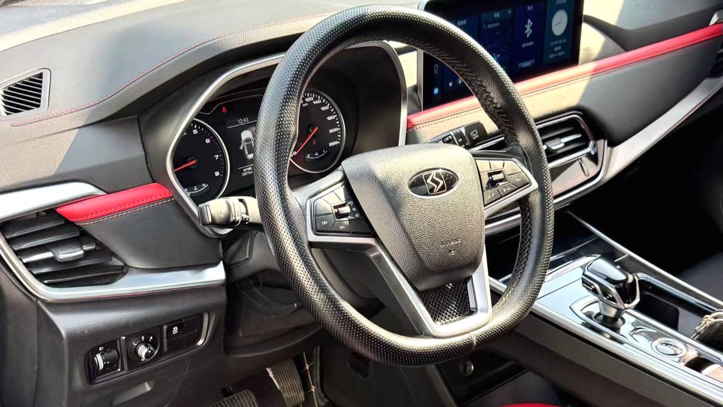 SOL 2021 X8 300T DCT Leading Intelligent Connected Edition 7-seater