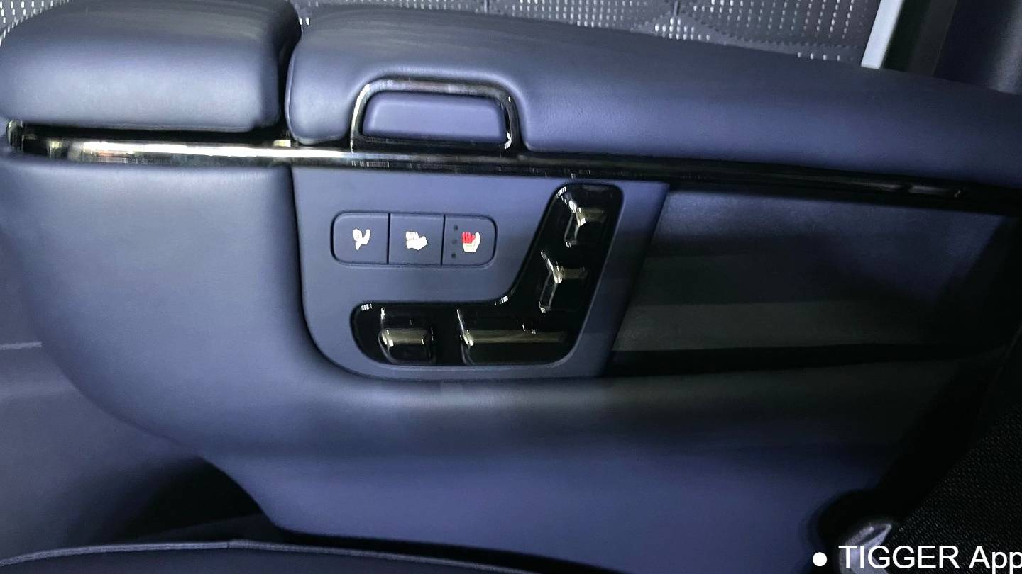 GAC 2025 Trumpchi M8 Qiankun Series Ultra First Class Cabin