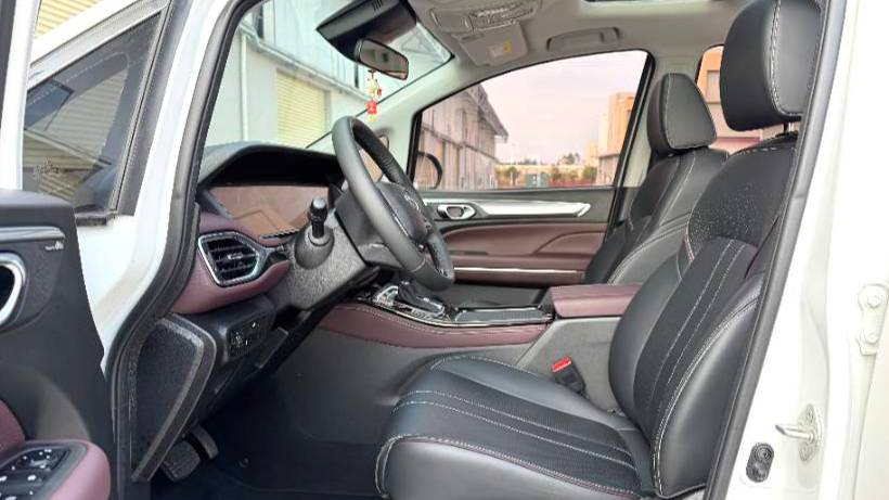 GAC 2023 M6 PRO 270T DCT Luxury Edition