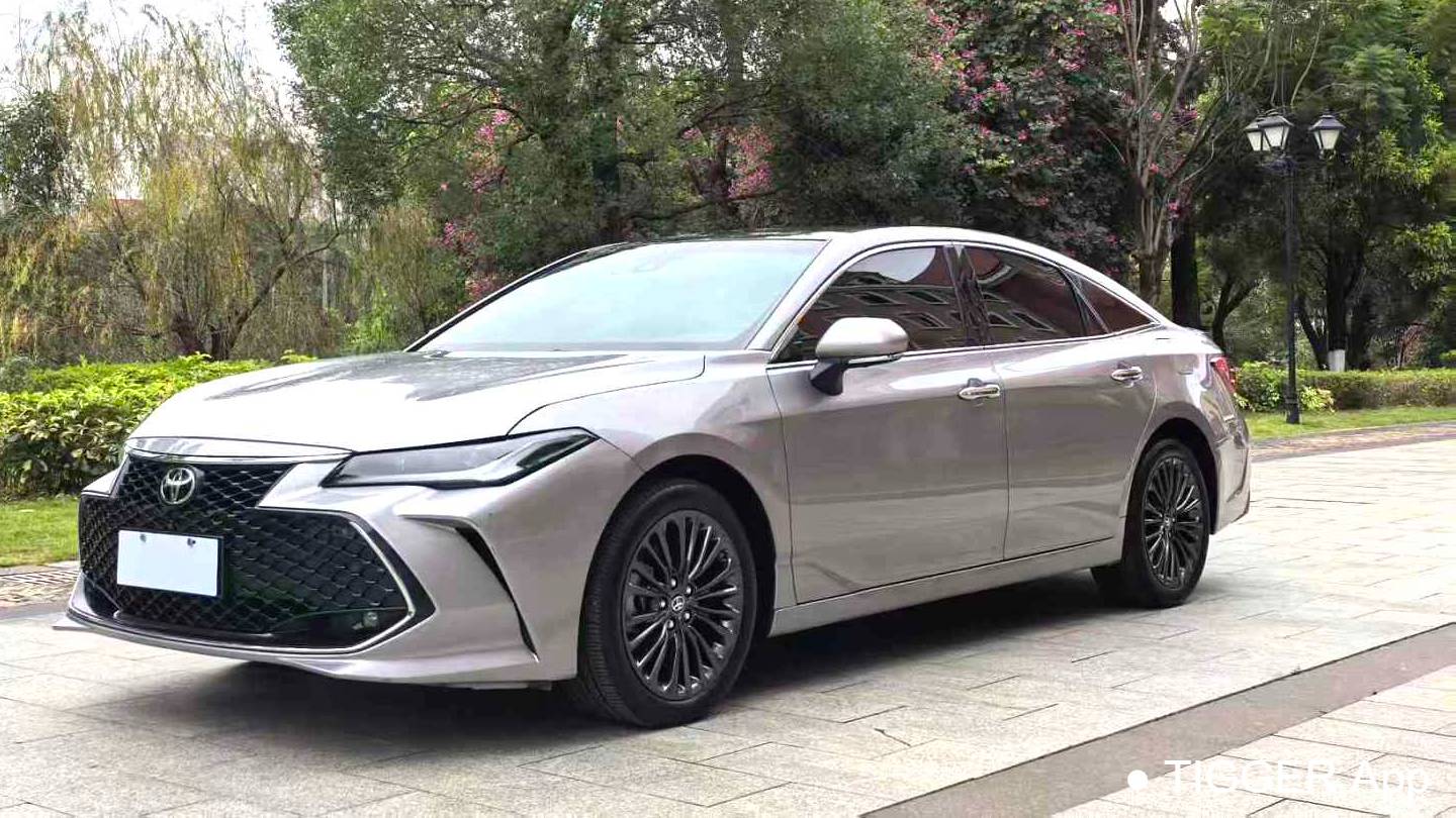 Toyota 2022 Avalon 2.5L Touring Premium Edition