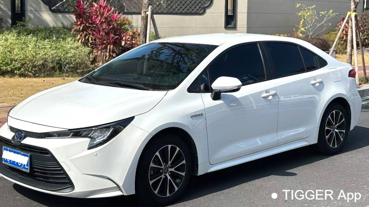 Toyota 2023 LEVIN Dual engine 1.8H E-CVT Leading Edition