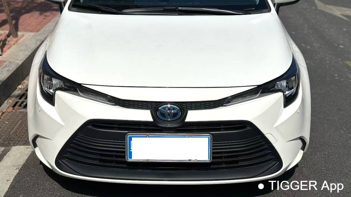 Toyota 2023 LEVIN Dual engine 1.8H E-CVT Leading Edition