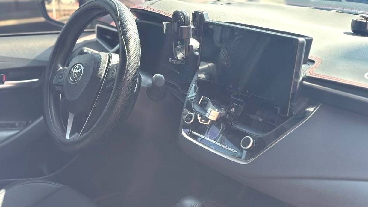 Toyota 2023 LEVIN Dual engine 1.8H E-CVT Leading Edition