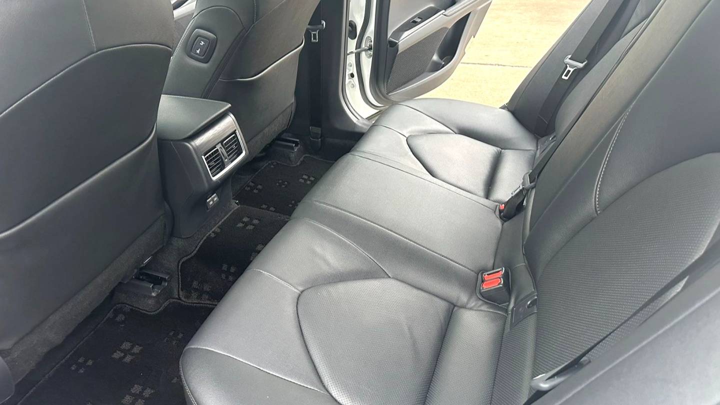 Toyota 2023 CAMRY 2.0G Luxury Edition