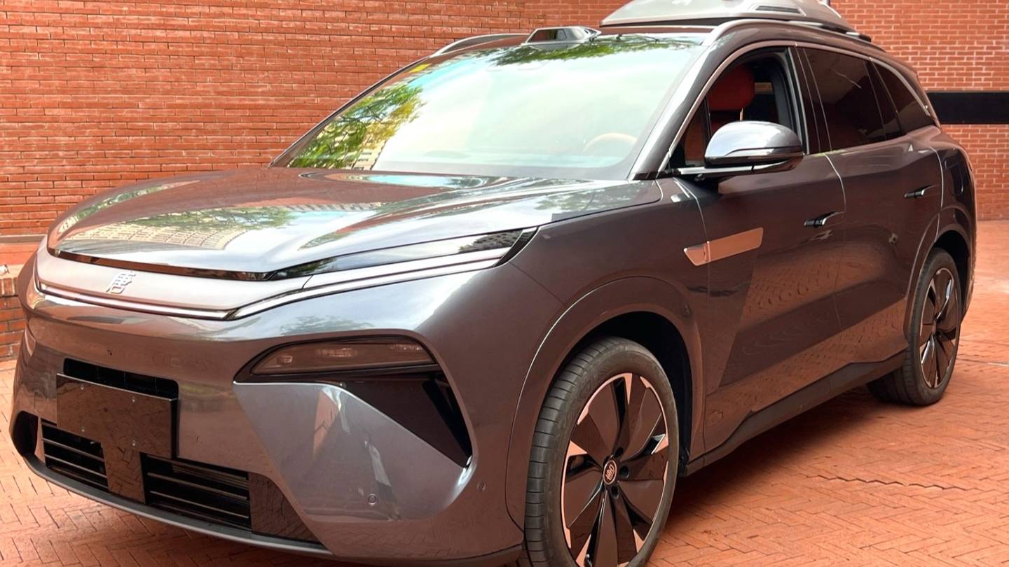 BYD 2025 TANG L DM 175KM Drone Player Edition