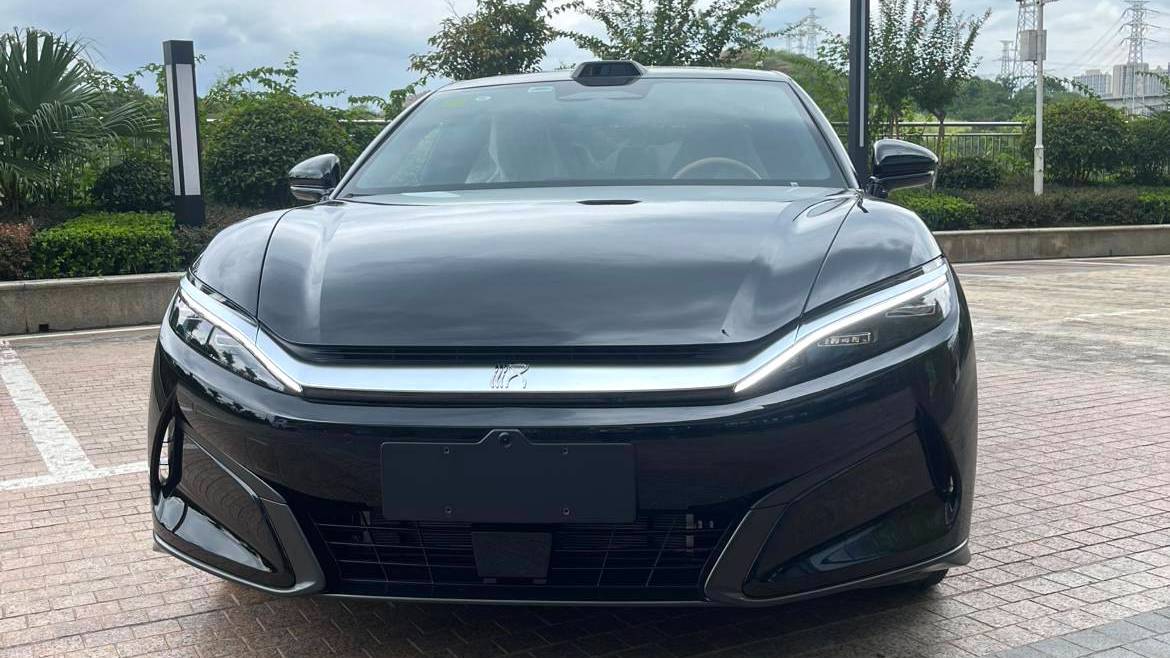 BYD 2025 HAN L DM-i 200KM laser radar flagship model