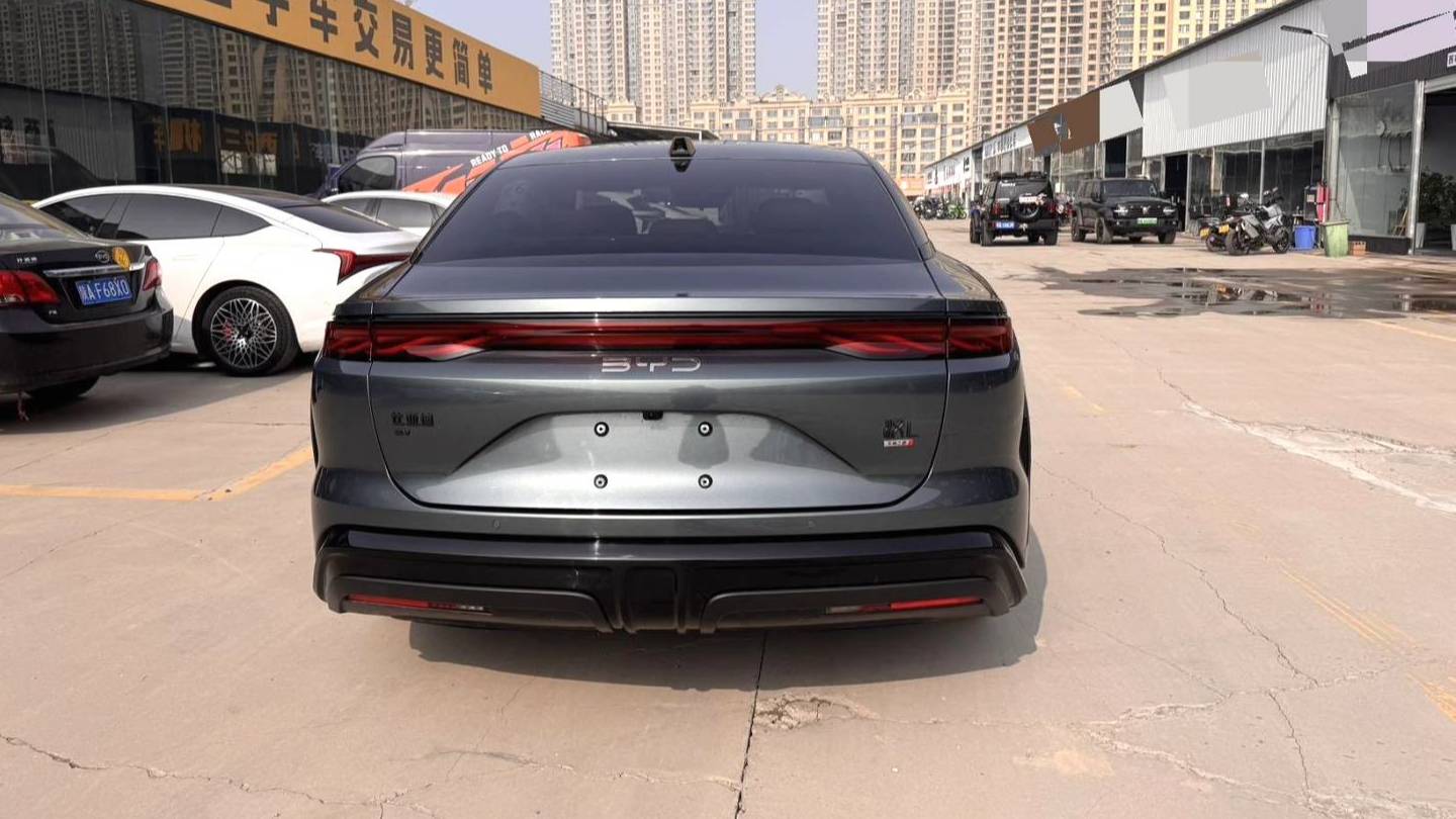 BYD 2025 HAN L EV 701KM Lidar Premium Edition