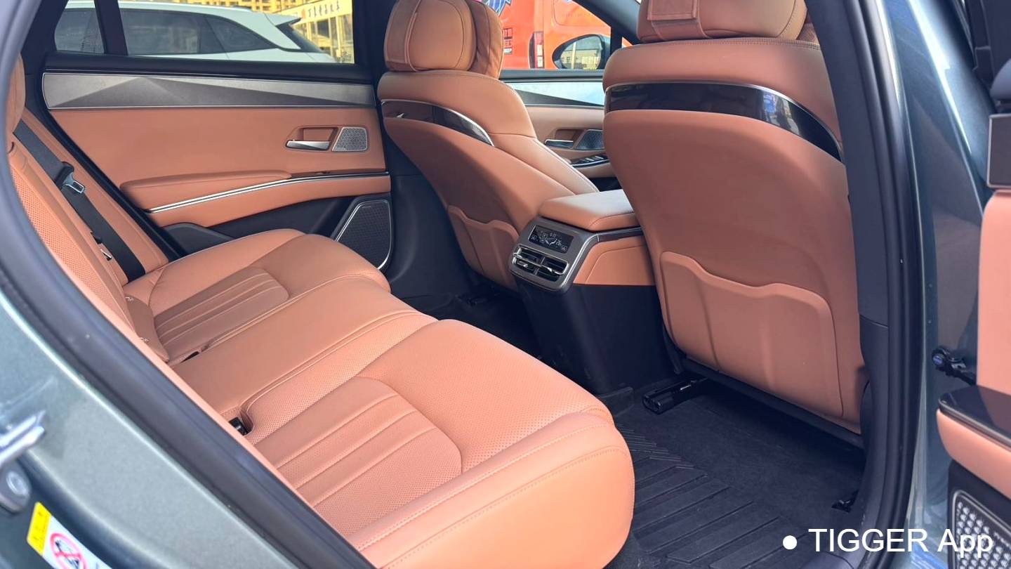 BYD 2025 HAN L EV 701KM Lidar Premium Edition