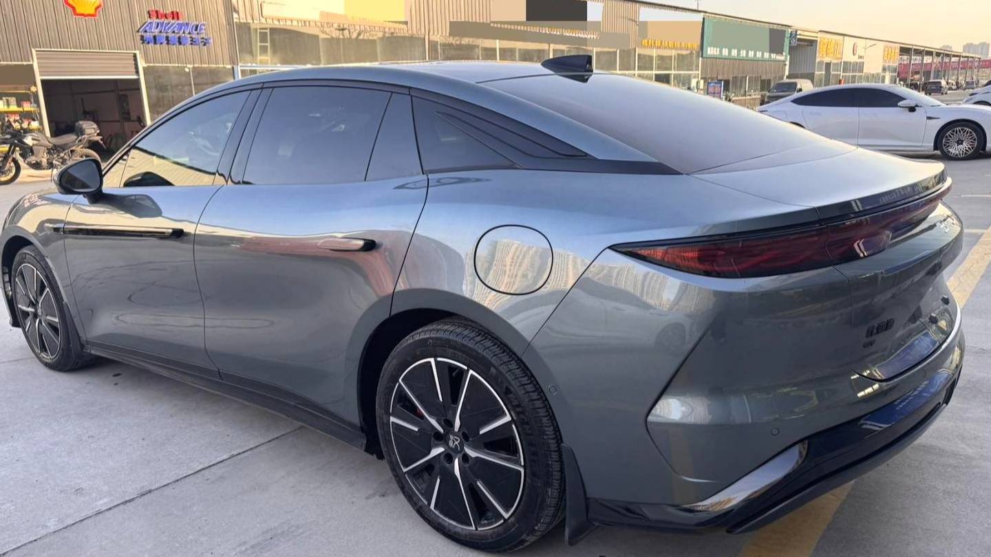 BYD 2025 HAN L EV 701KM Lidar Premium Edition