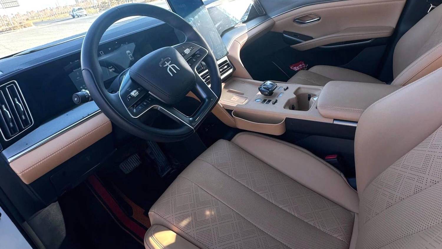 BYD 2024 SONG L DM-i 112km Leading Type