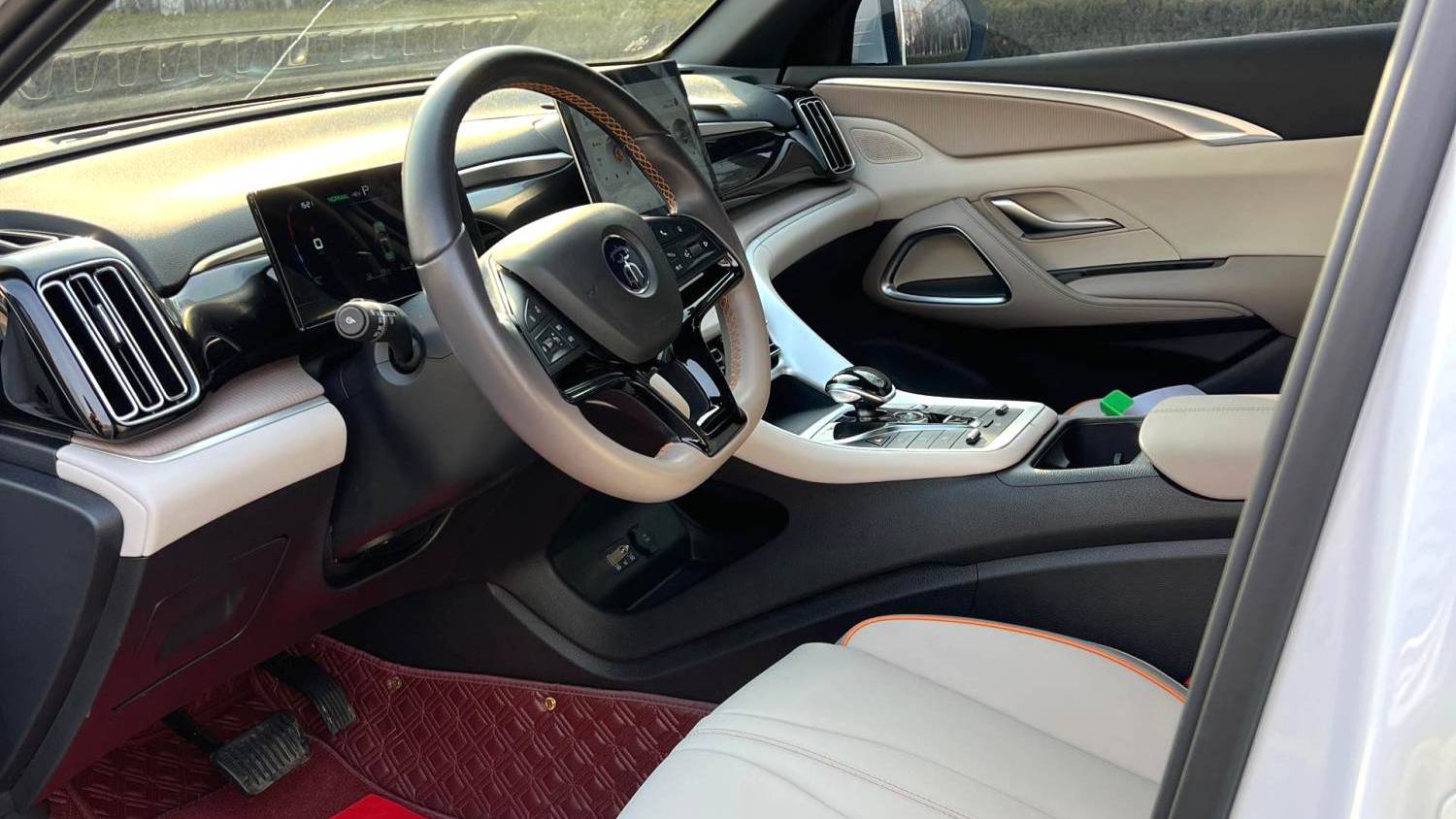 BYD 2024 SONG Pro Honor Edition DM-i 71KM Leading Model