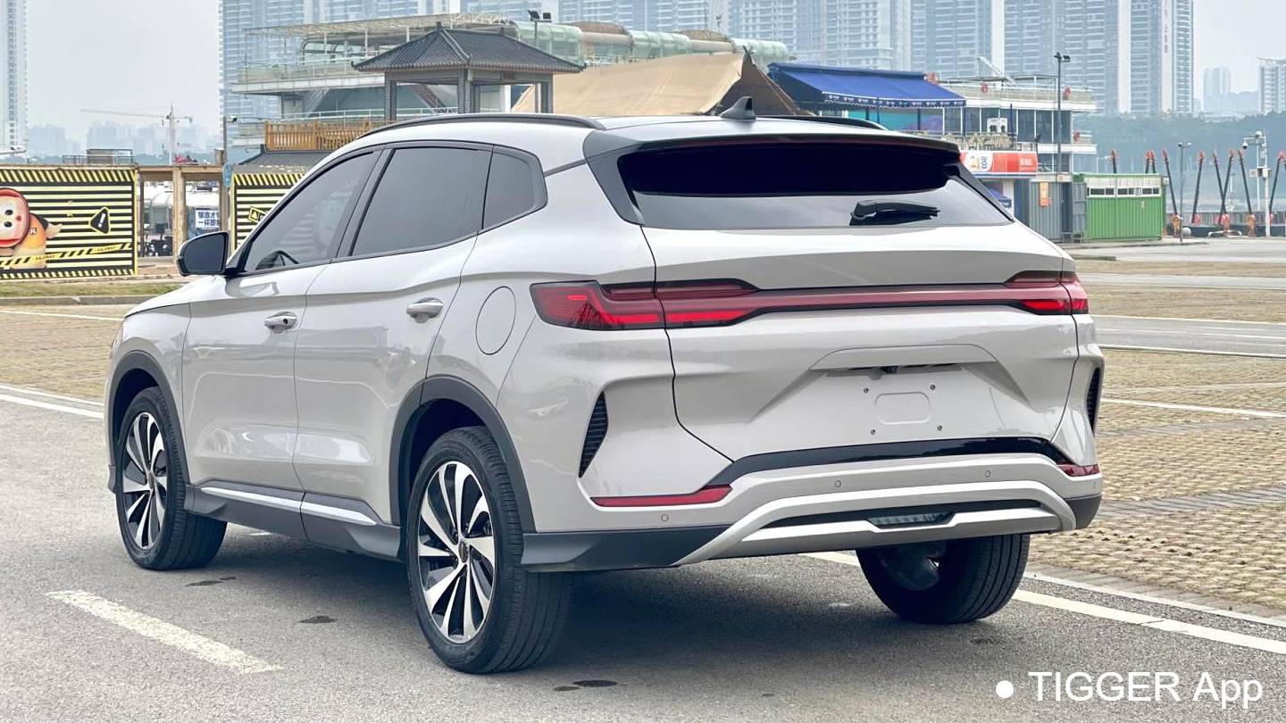 BYD 2024 Song Plus Honor Edition DM-i 110km Flagship PLUS