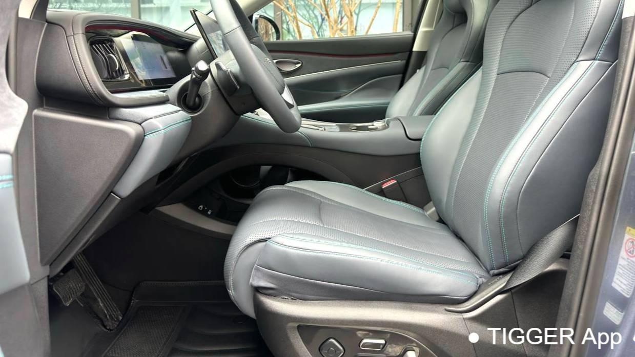 BYD 2025 Sea Lion DM-i 150 Navigation Edition