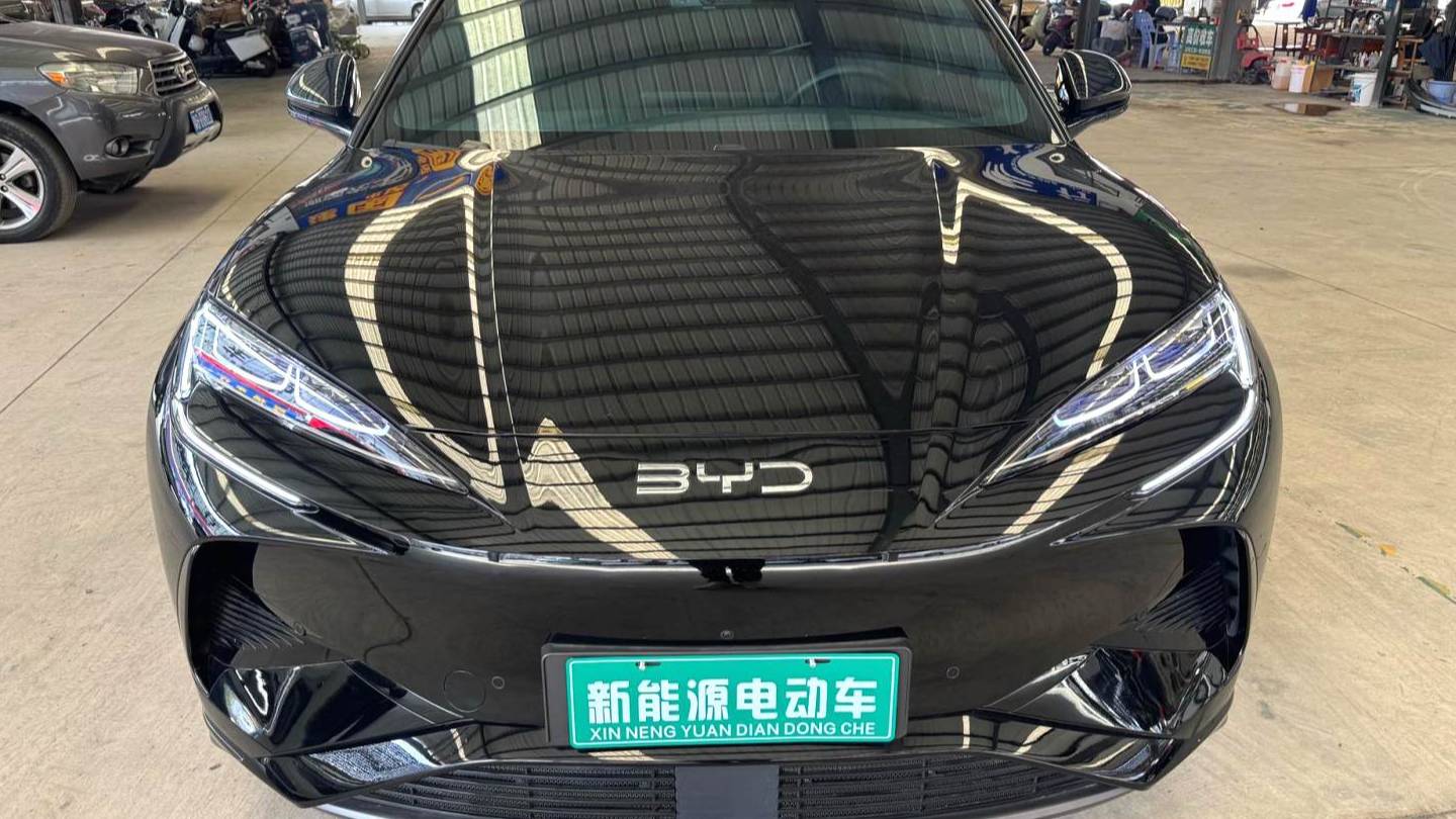 BYD 2024 Sea Lion 07 EV 610 Long Range Edition