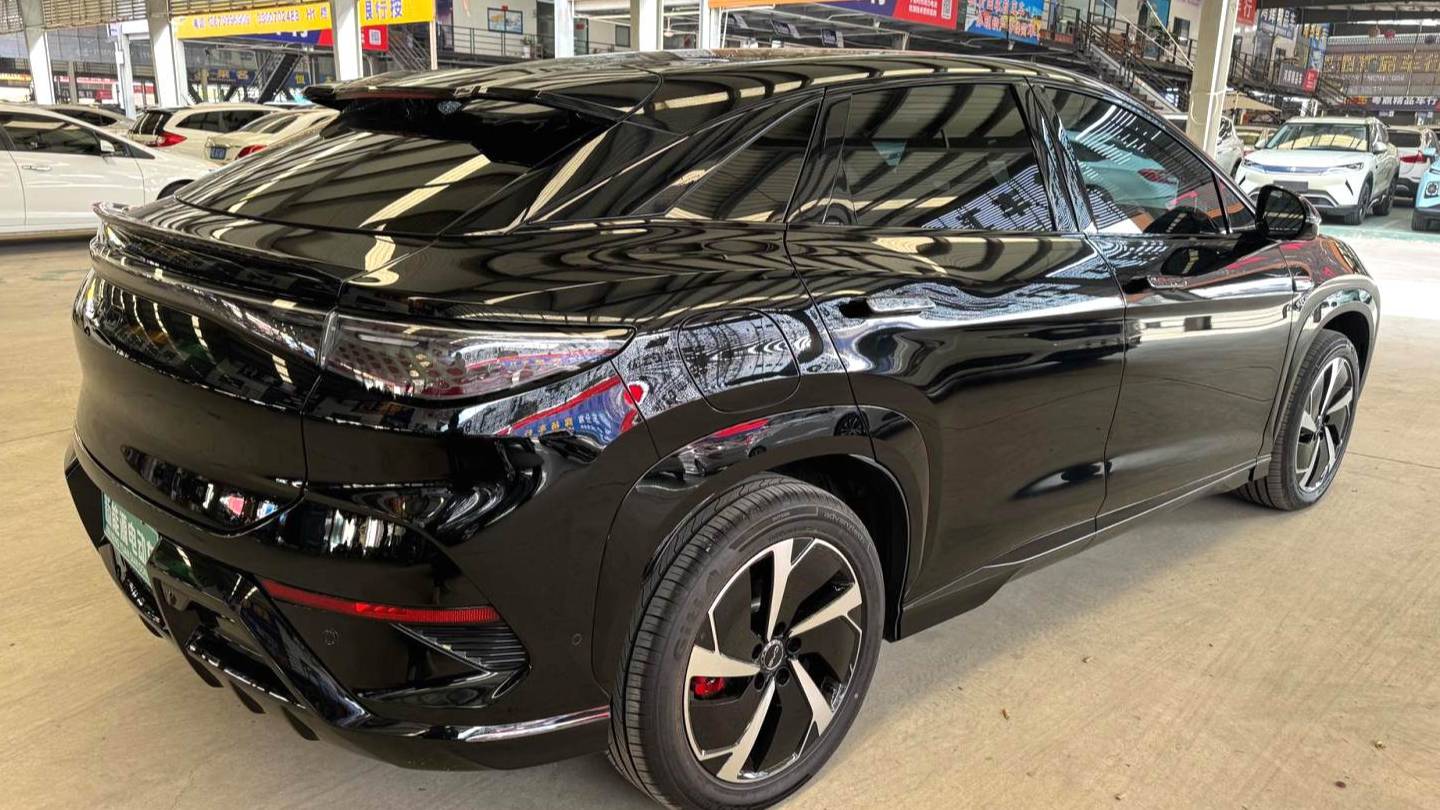 BYD 2024 Sea Lion 07 EV 610 Long Range Edition