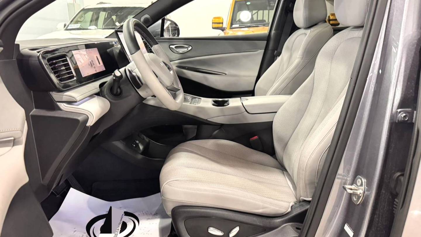 BYD 2025 Sea Lion 06 EV 605 Navigation Pro Edition