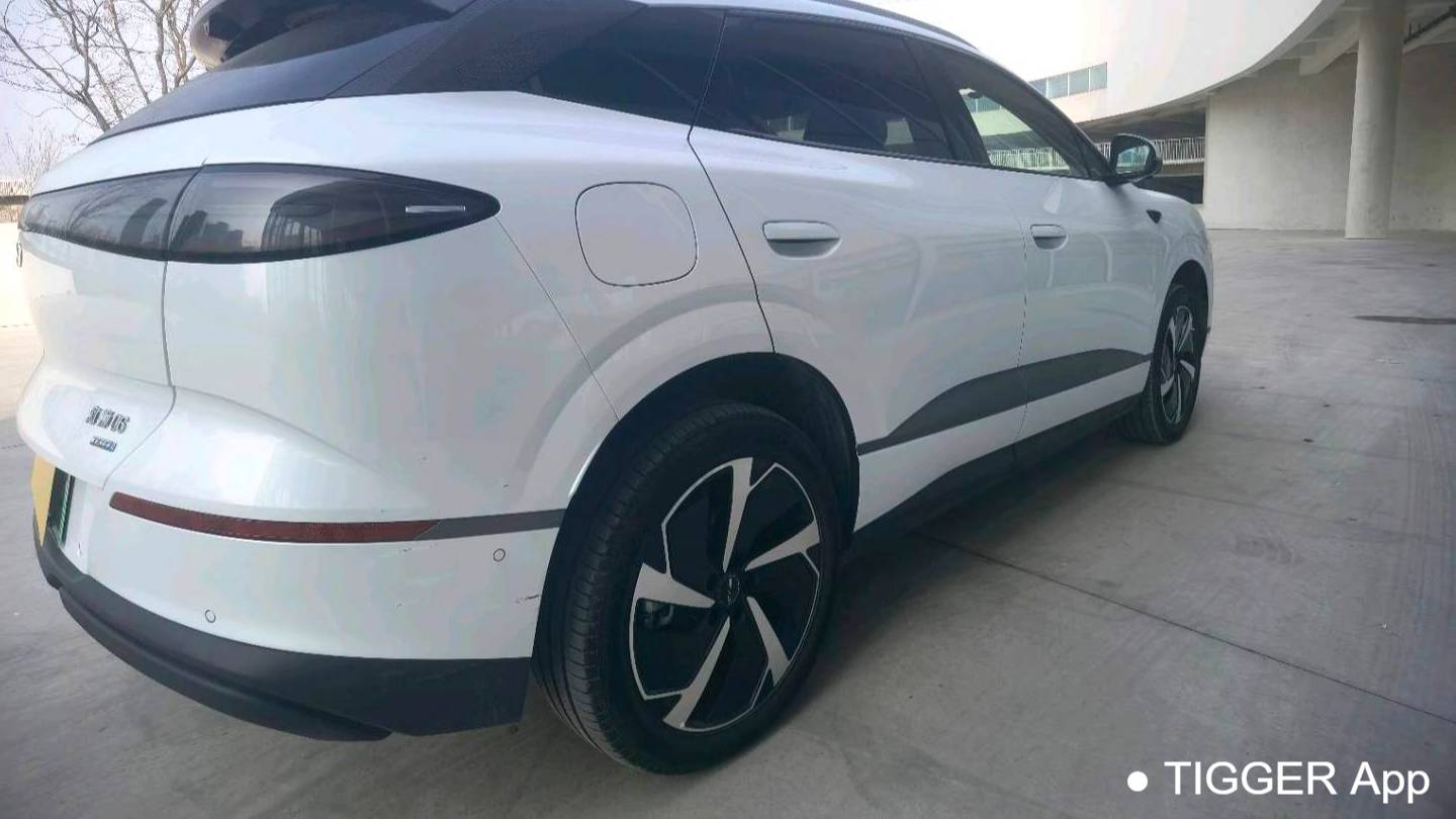 BYD 2025 Sea Lion 06 EV 605 Navigation Plus Edition